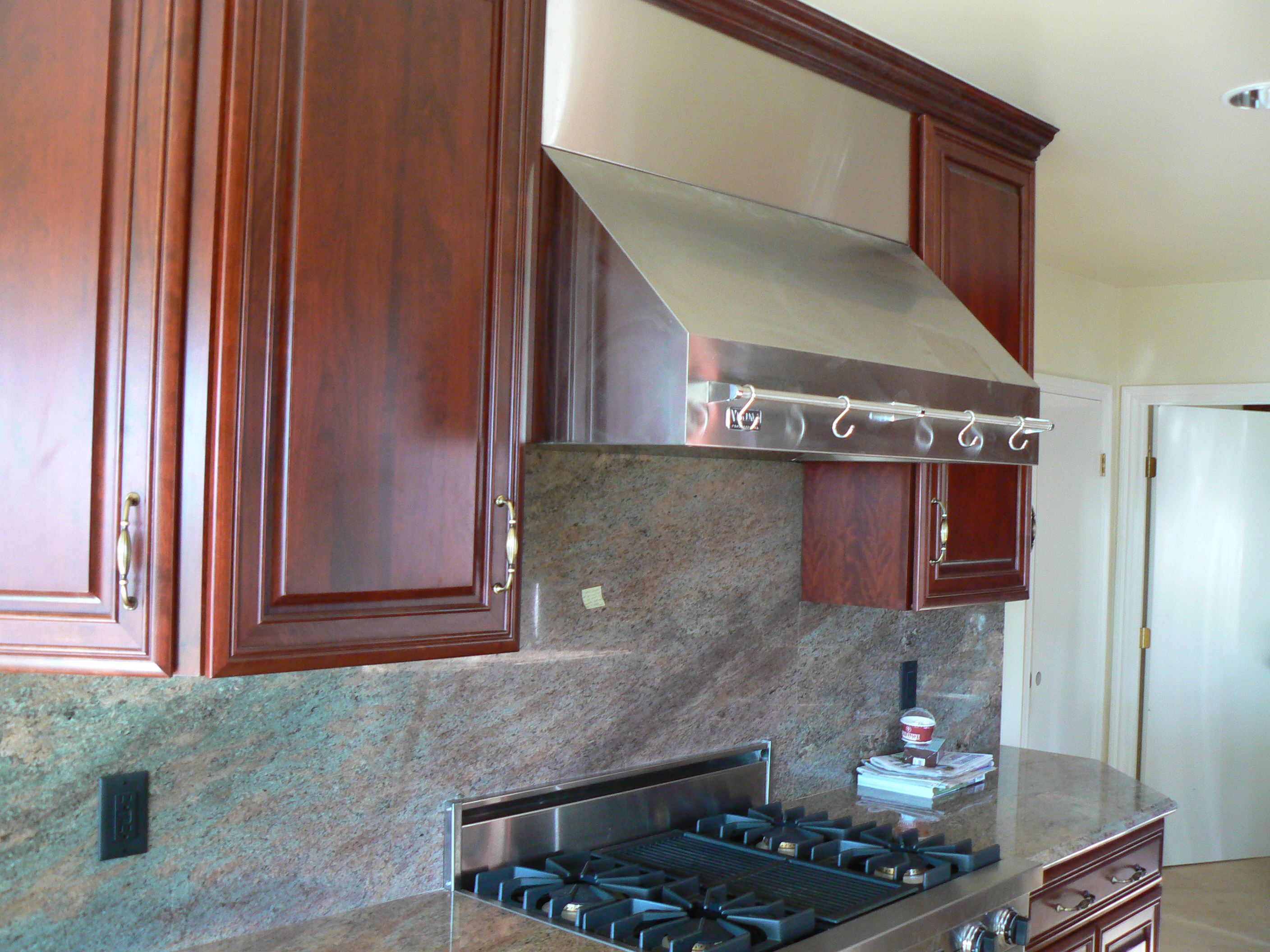 Kitchens/2Kitchen4.JPG