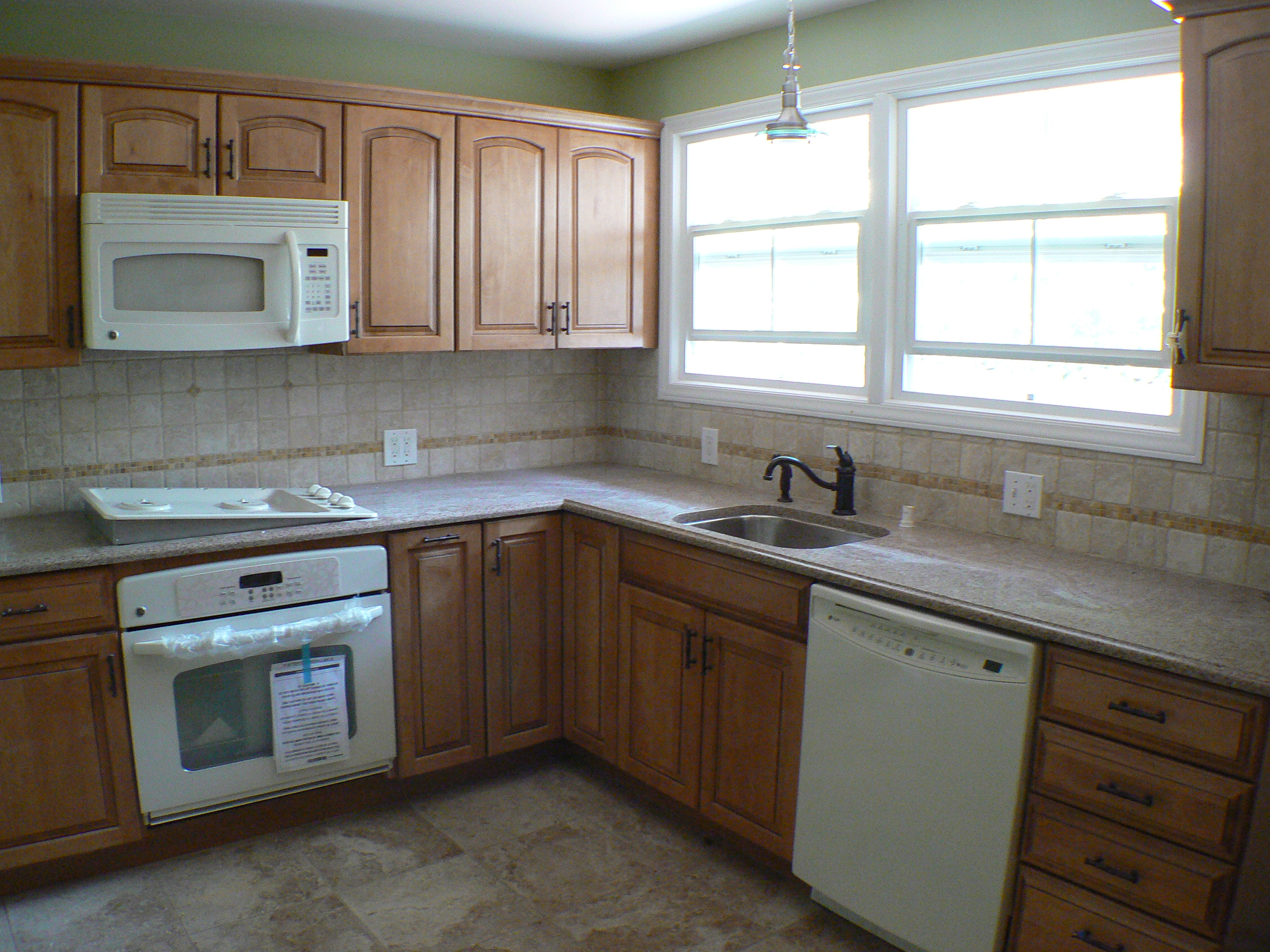 Kitchens/P1010085.JPG